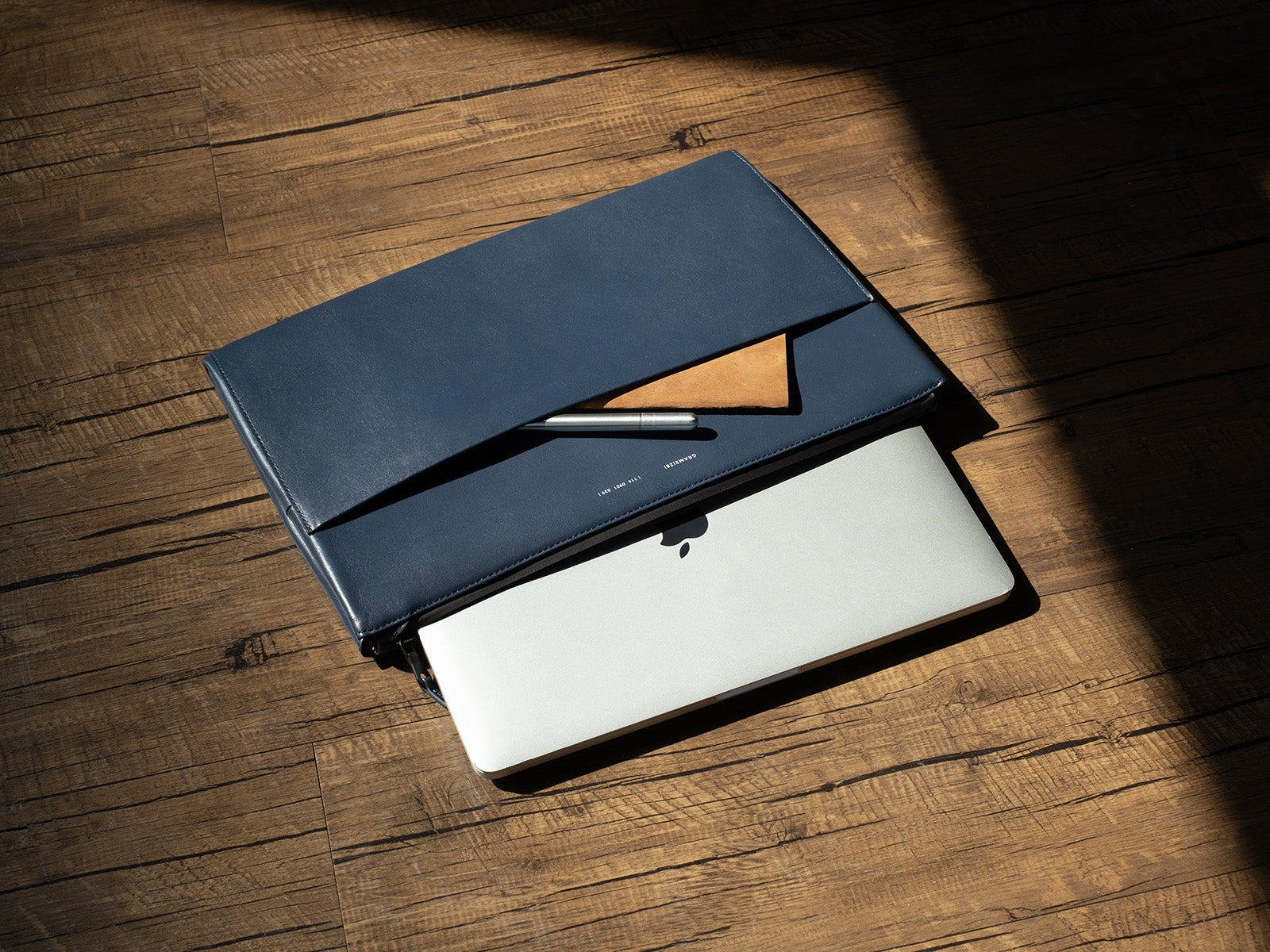 114 Leather Folio | Nappa