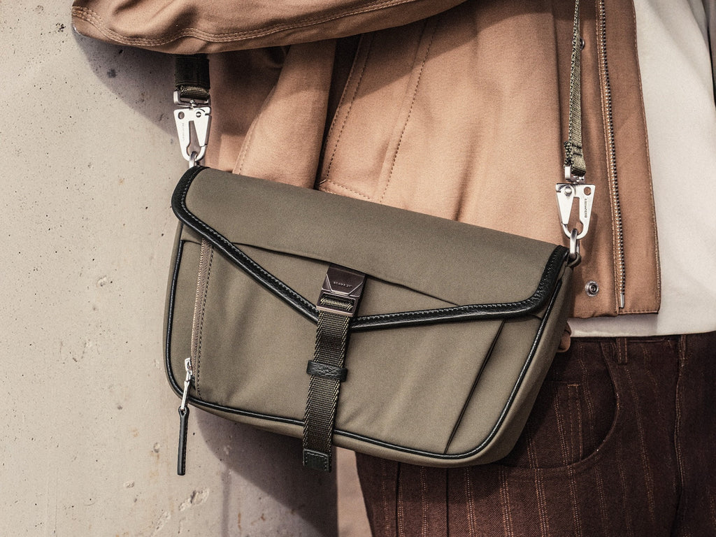 703 Bottle Sling