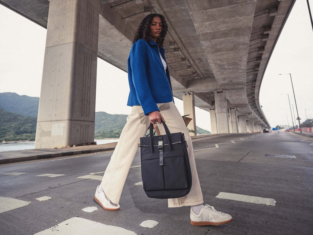 704 Folio Bag