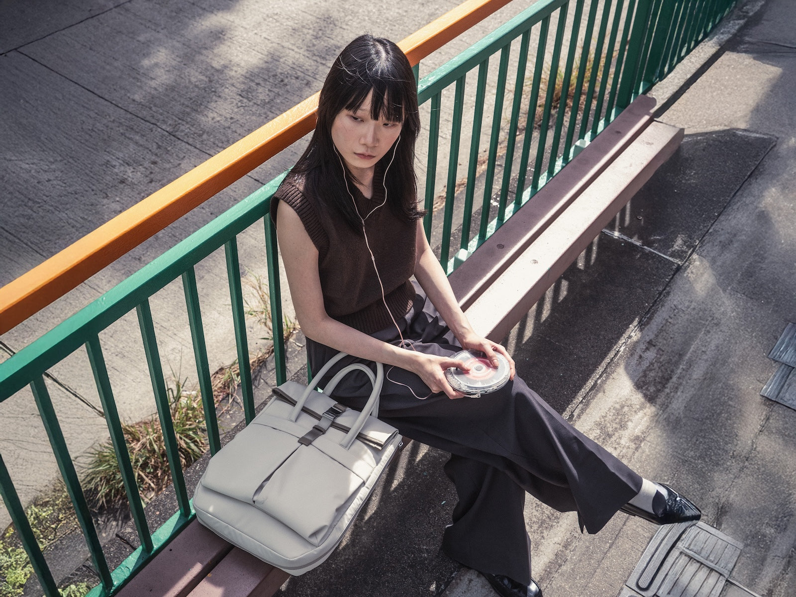 704 Folio Bag