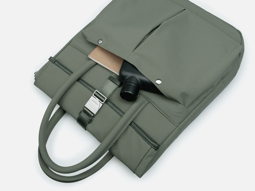 704 Folio Bag