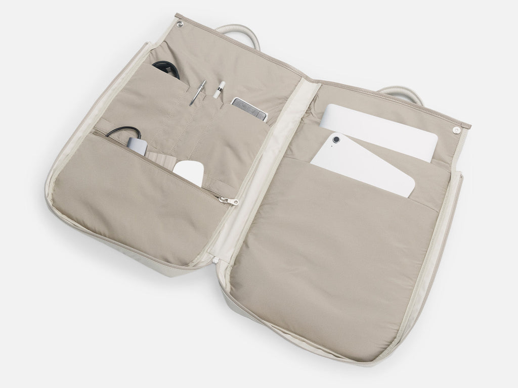 704 Folio Bag