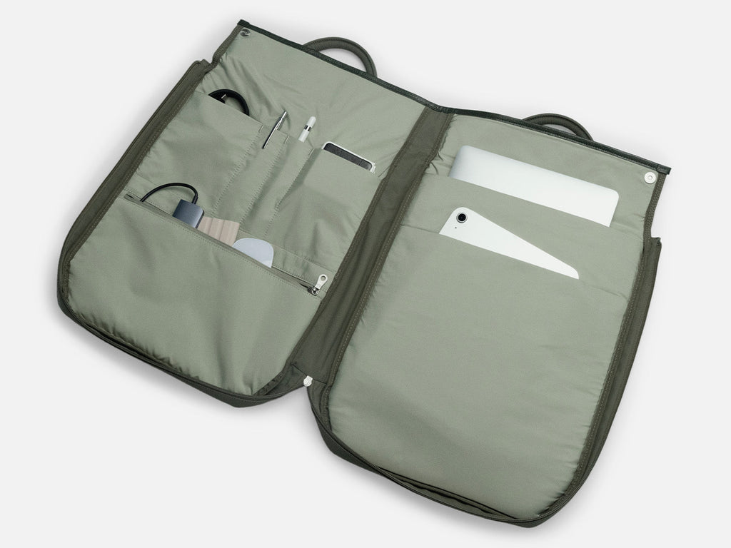 704 Folio Bag